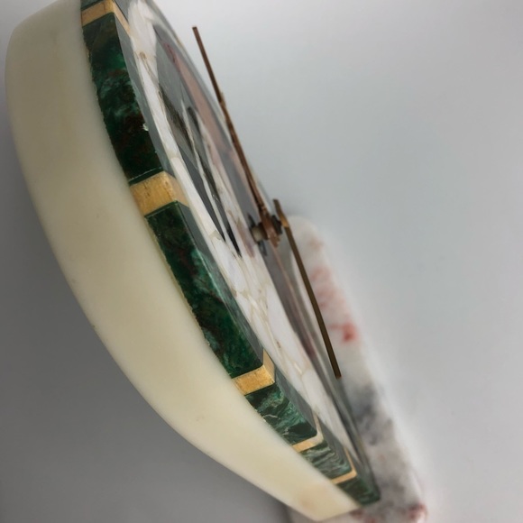 Mid Century Vtg Semi Precious stone Toucan clock - Picture 8 of 8